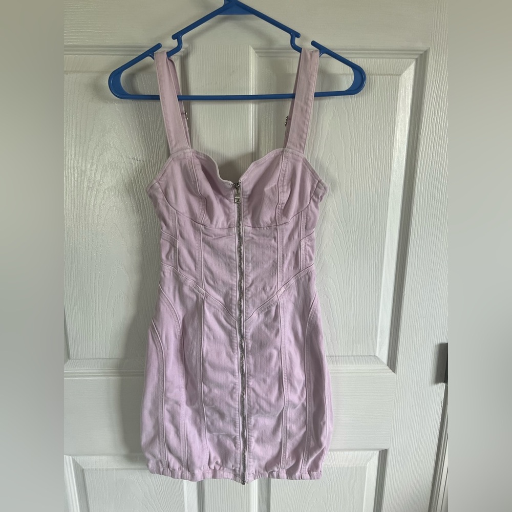 Pink short dress , open zipper at the front, size:xs, Barbie dress